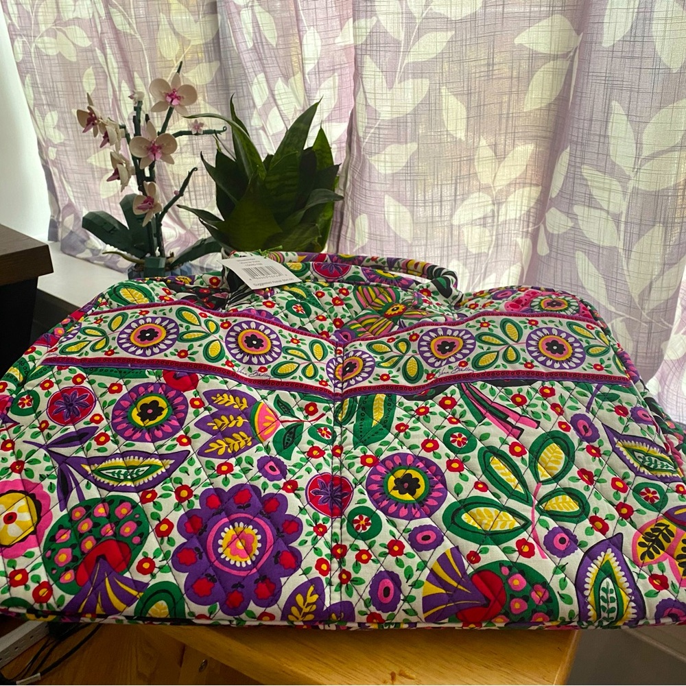 Vera Bradley’s Viva La Vera Weekender Overnight Bag